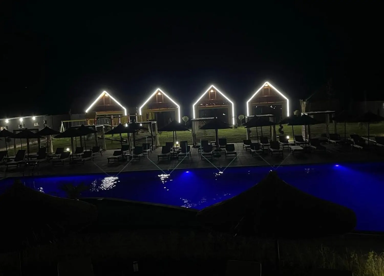 롯지 Empire Villas Kukes